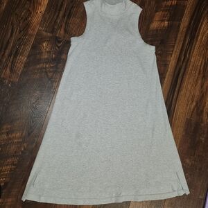 Lululemon Sleeveless Gray Dress